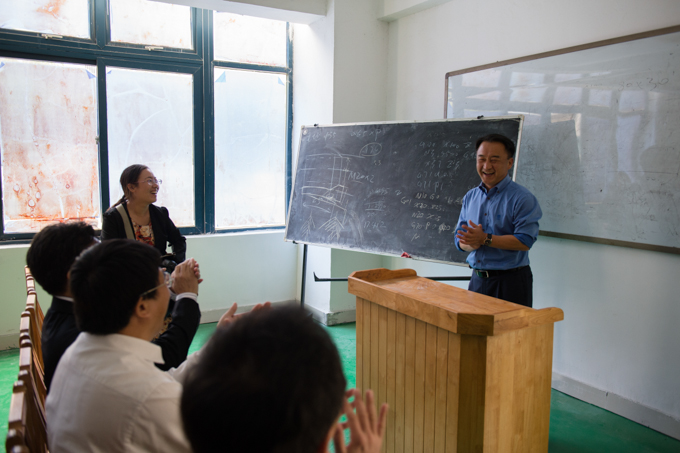 在教学工场“当老师”