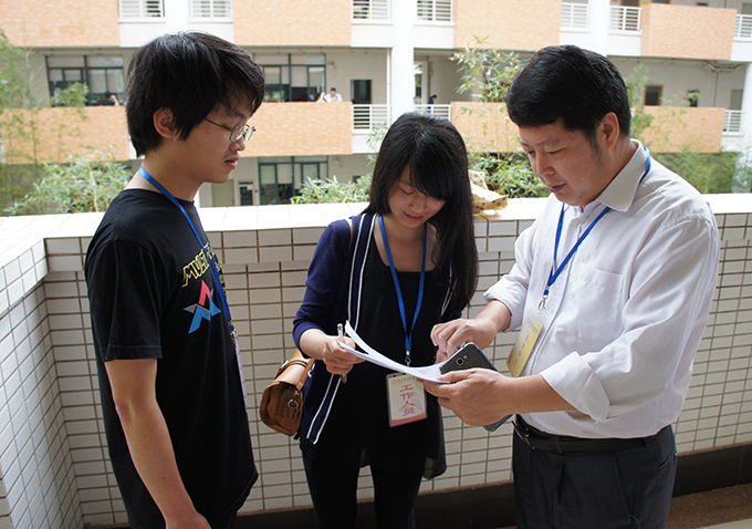 陈农心副校长对学生干部提出检查要求
